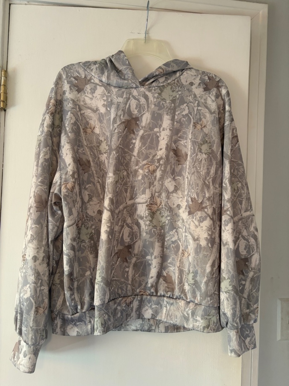 SHEIN Gray & Tan Camouflage Hoodie with Subtle Leaf Print